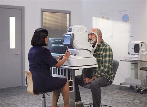 specsavers eye test